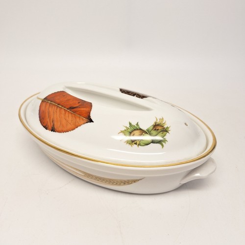 Royal worcester wild harvest - royal,