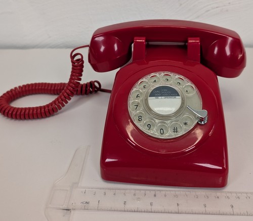 Vintage desk phone ren - vintage,