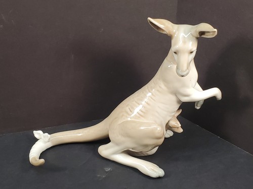 Lladro porcelain figurine - porcelain,