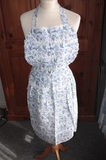Ladies bib cotton apron blue & white floral. size: small to medium