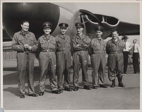 Vickers valiant flight crew - vickers,