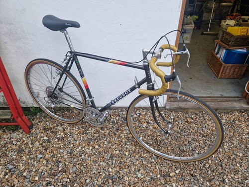 Peugeot road touring bike - touring,