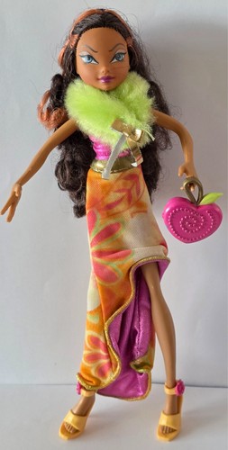 Winx club aisha layla - aisha,