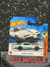 PONTIAC FIREBIRD 84 WHITE  Hot