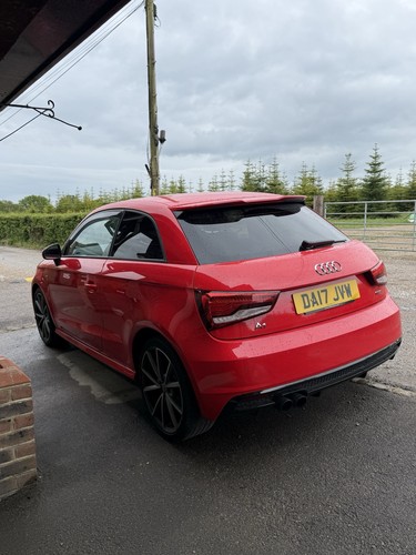 Audi tfsi s - a1, black