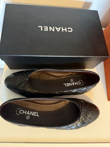 Chanel black quilted ballet - black,