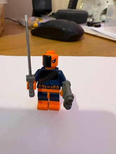 Lego minifigure deathstroke - minifigure,