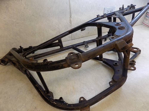 Kawasaki 750 frame - , early