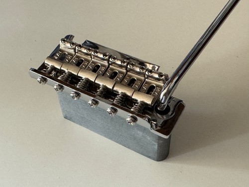 Stratocaster stud tremolo - stratocaster,