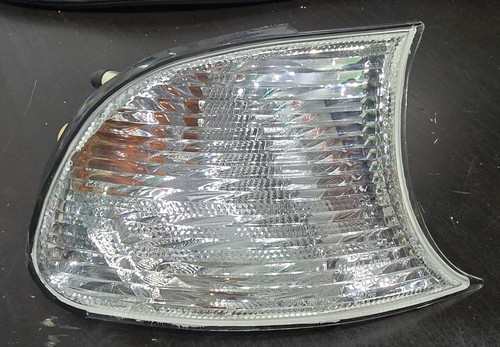 Front indicator lamp bmw - o/s, 3