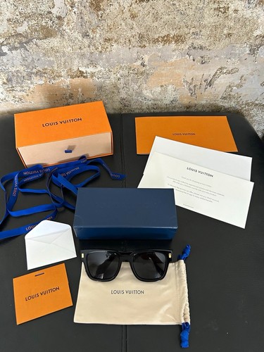 Louis vuitton escape - louis, ‘escape’