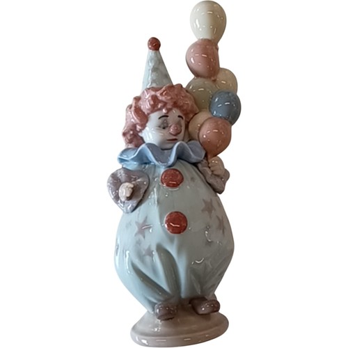 Lladro clown figurine 5811 - lladro,