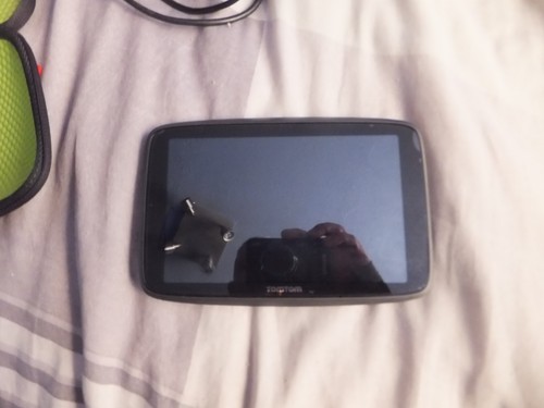 Tomtom 6200 sat nav with - go,