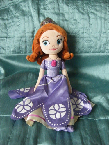 Disney store sofia - disney,