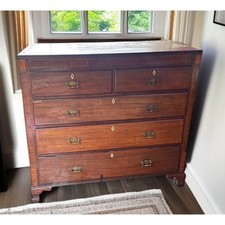 Georgian mahogany chest of