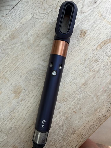 Dyson air wrap faulty selling - faulty,