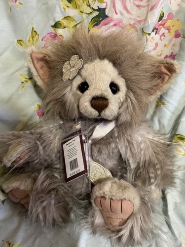 Charlie bears meadow - bears, troll