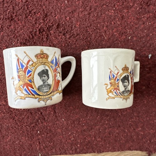 Queen elizabeth cups - queen,