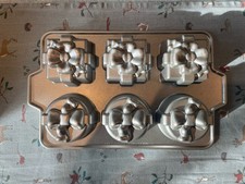 NordicWare Gift Cakelets