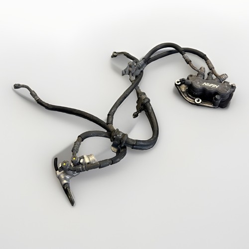 Front brake caliper - front,
