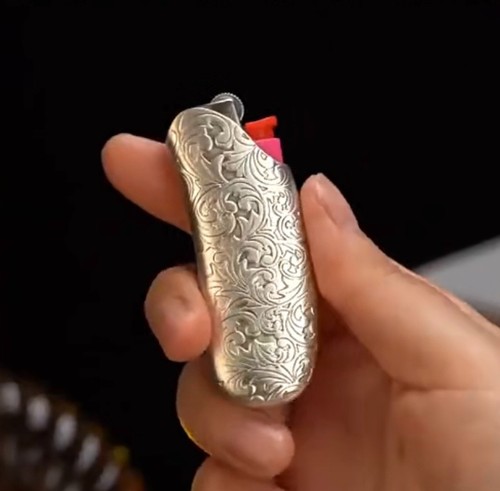 Metal lighter case for - lighter, bic