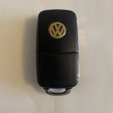 GENUINE VOLKSWAGEN 3 BUTTON REMOTE FLIP KEY FOB