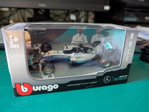 Bburago race mercedes f1 - 1/43,