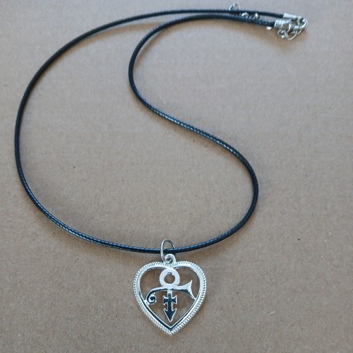 Prince metal symbol - 🆕️,