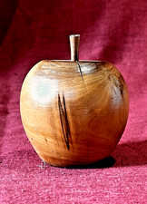 Hand Carved Hard Wood Wooden Apple Fruit Figure Sculpture 3” Excellent Condition