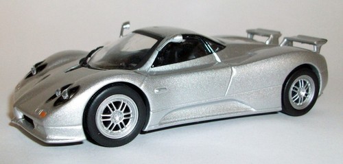 Atlas scale die cast - 1/43,