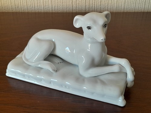 Antique porcelain recumbent - porcelain,