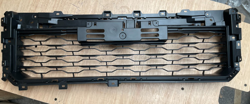 Genuine mitsubishi l200 front - ,