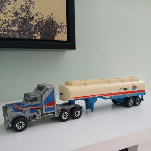 Matchbox kenworth aerodyne - matchbox,