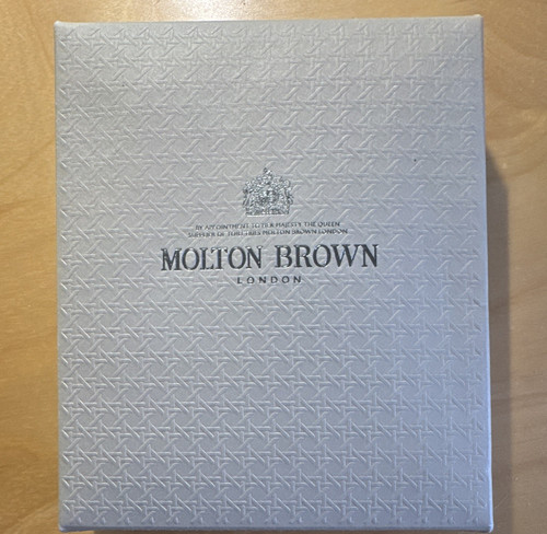 Molton brown woody aromatic - woody,