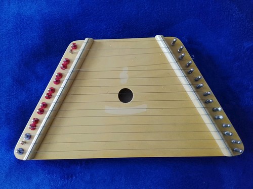 First note melody lap harp - first,