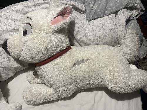 Rare disney bolt - rare, good