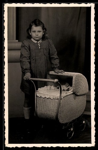 Photo postcard little - postcard:, girl