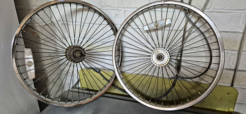48h 20in chrome radial - chrome, laced