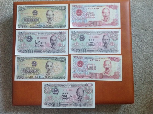 Uncirculated vietnam dong - x,
