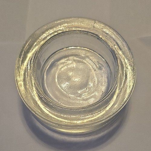 Clear glass round - tea, light