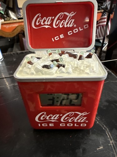 Coca cola fridge - cola, clock