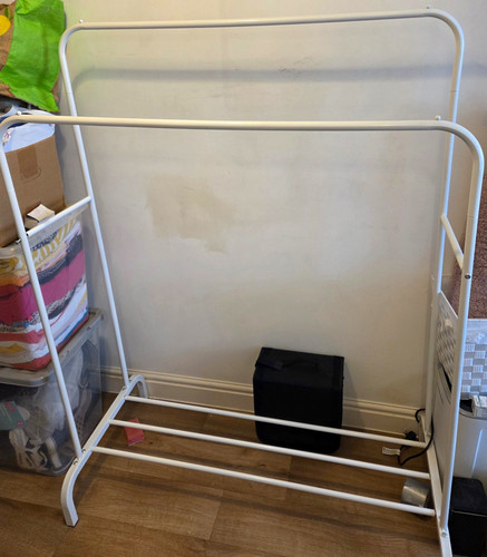 White metal freestanding - white,