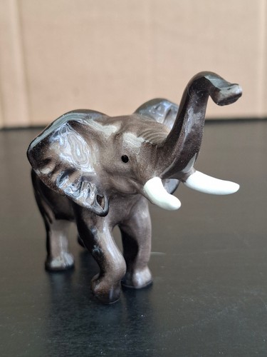 Hagen renaker mini elephant - hagen-renaker,