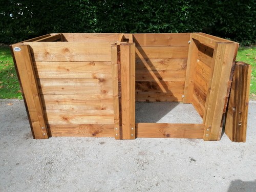 1500lts wooden compost - bin, /