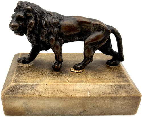Grand tour bronze lion - bronze,