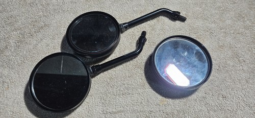 Black round motorcycle - black,