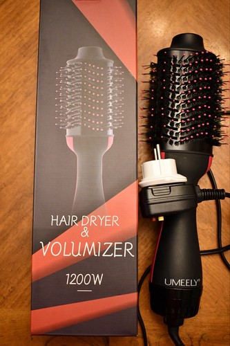 Dual voltage hair dryer - voltage,