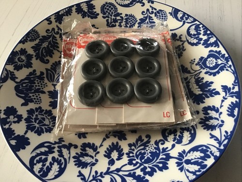 Bulk vintage pikaby - bulk, buttons