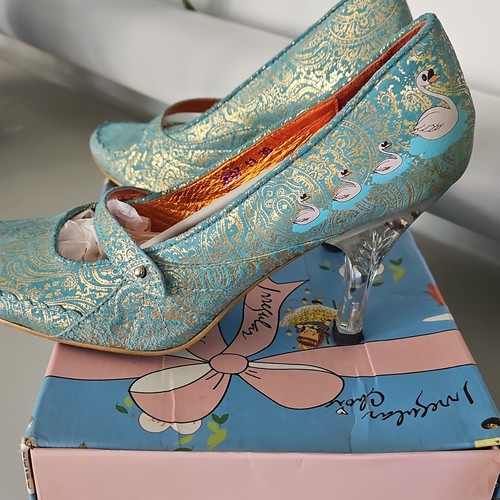 Irregular choice swan mary - choice,