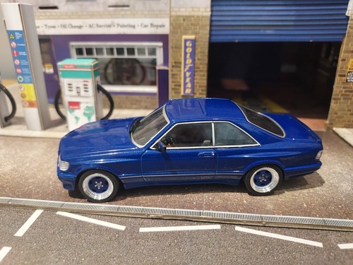 Solido mercedes benz 560 - benz, sec